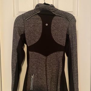 Lululemon Quarter Zip Size 6